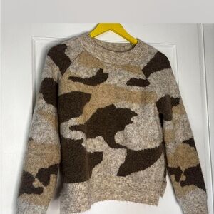 Aqua Brown and Tan Crew Neck Sweater